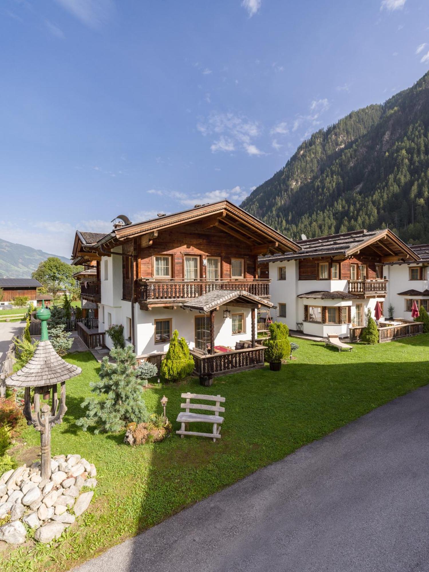 S'Dörfl Chalets Mayrhofen Exteriör bild