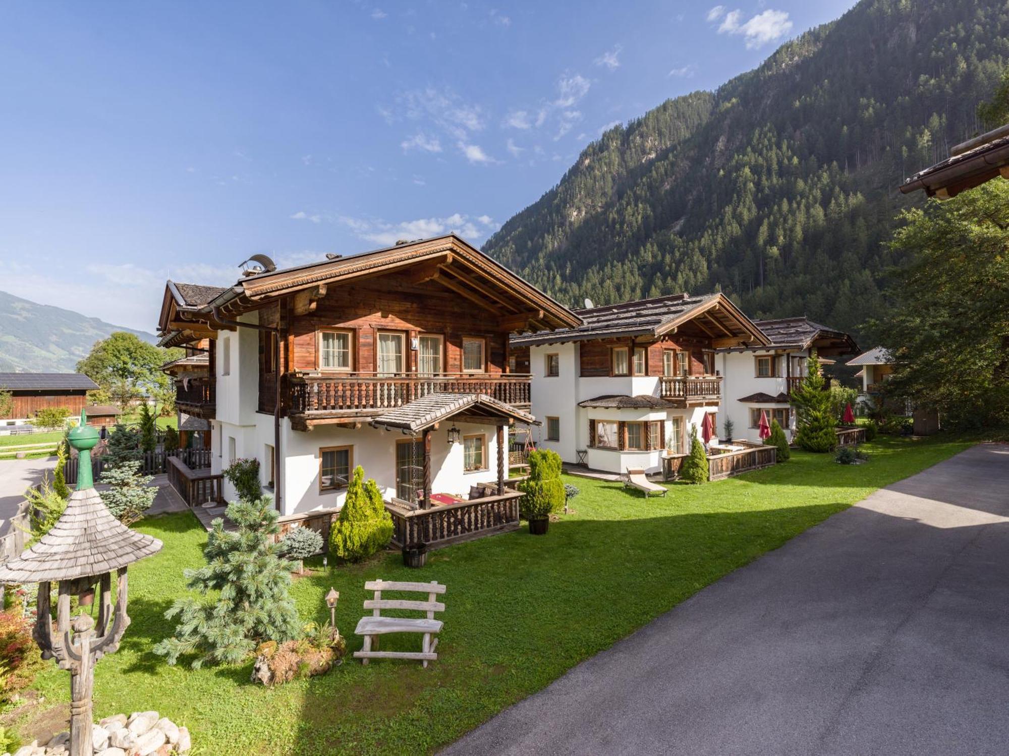 S'Dörfl Chalets Mayrhofen Exteriör bild